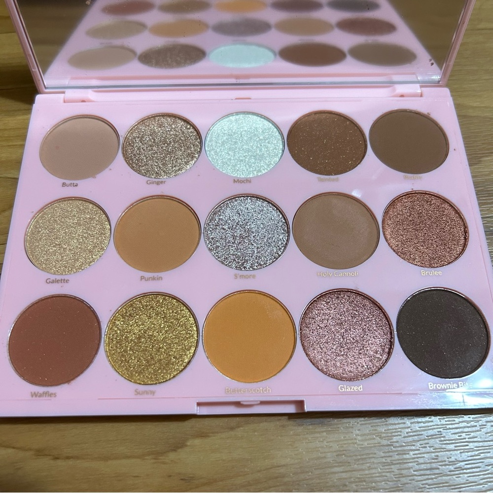 Kimchi Chic Beauty I Am Feeling Sweet Eyeshadow Palette